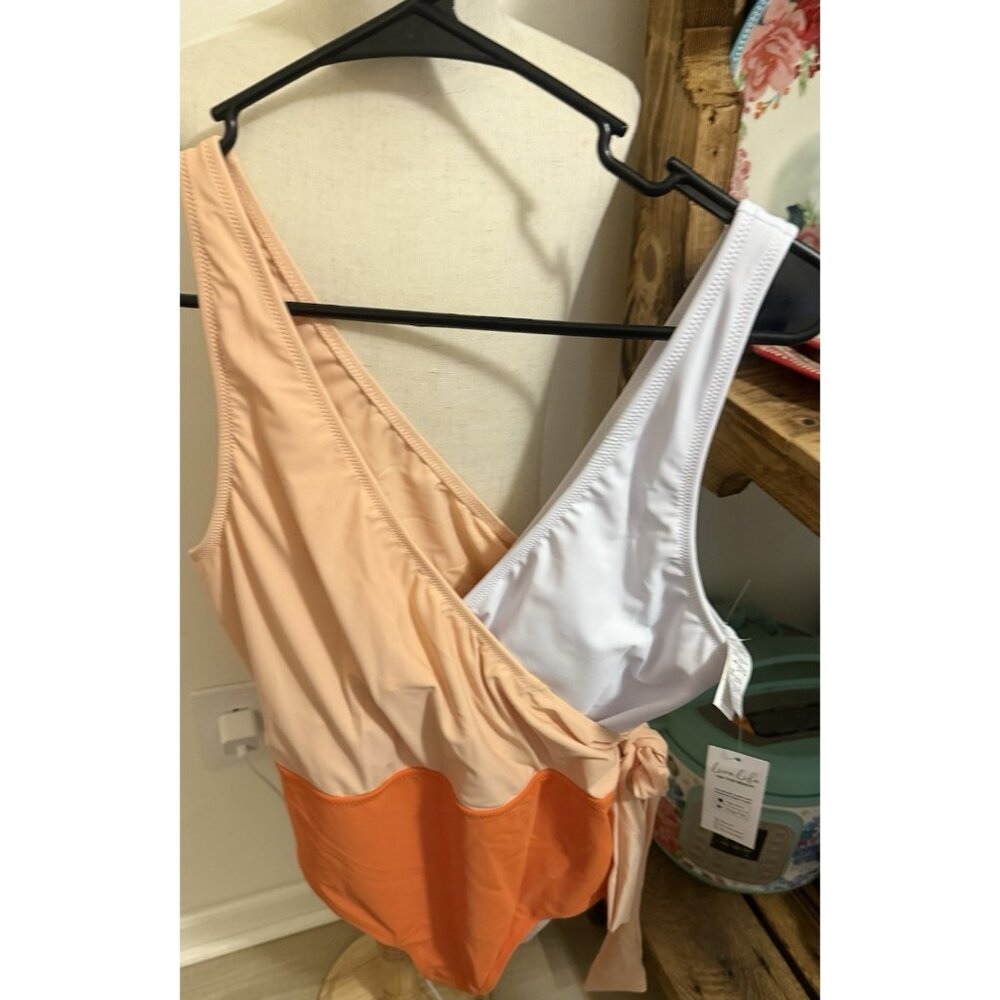 Cupshe NWT One Piece Swimsuit Size L